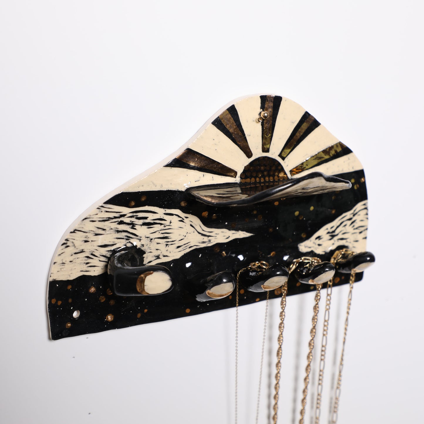Hold the Sun Jewelry Holder