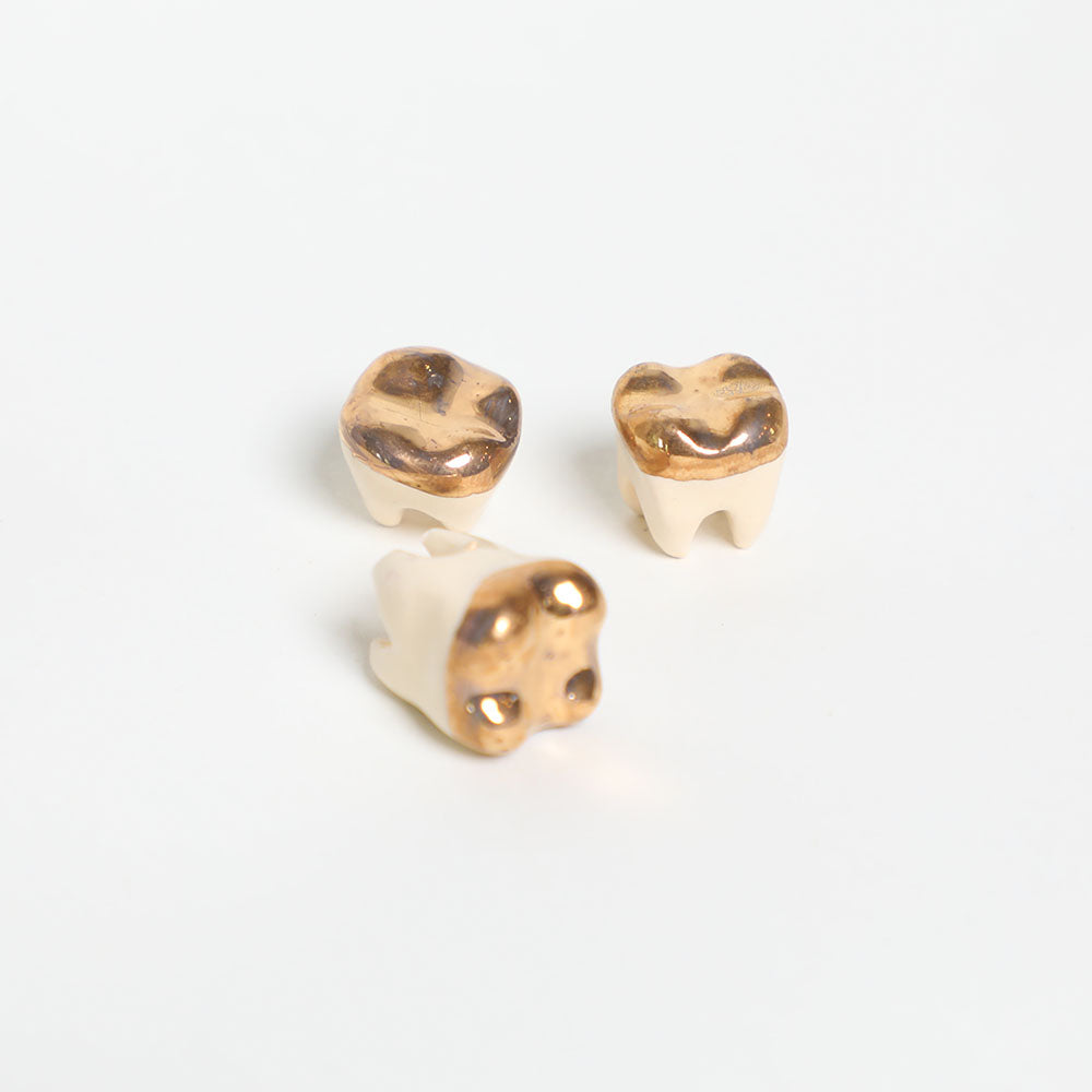 Magic Molar in Gold Cap