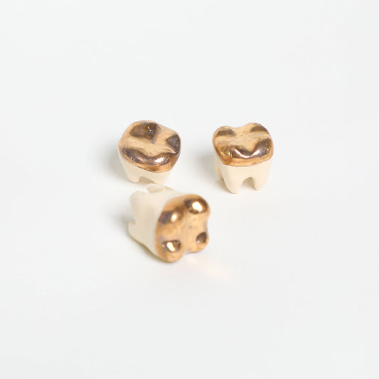 Magic Molar in Gold Cap